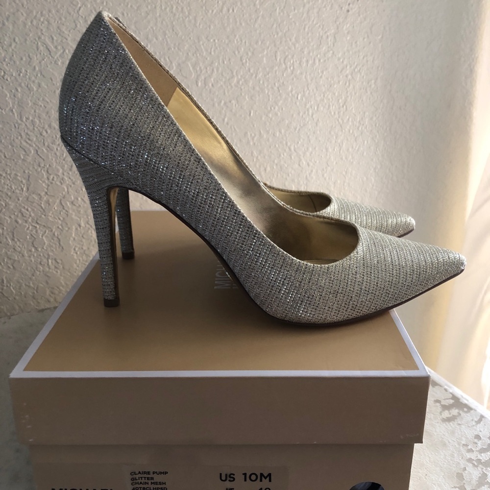 Michael Kors Claire Glitter Pump, Size 10
